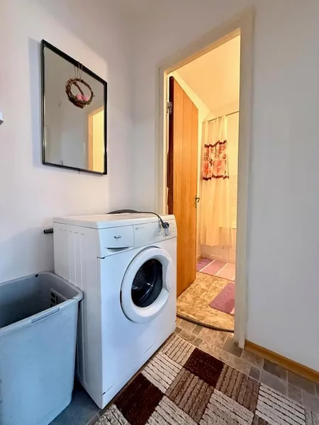 1 Decembrie 1918, metrou, apartament 2 camere modern, bloc anvelopat